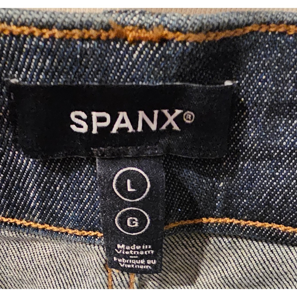 Spanx Flare Jeans Dark Wash Pull On High Rise Stretch Denim Large BXSOSJ4VP - Picture 4 of 7